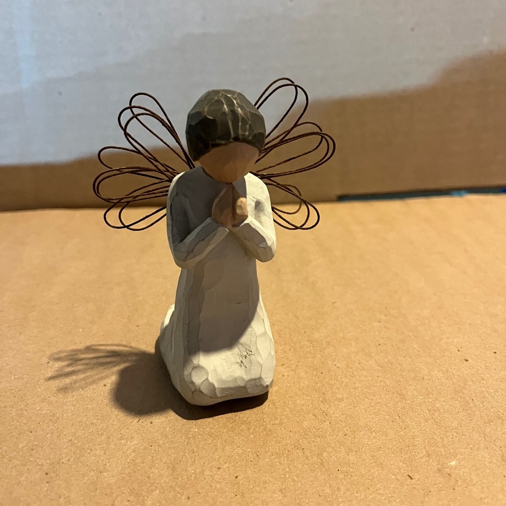 Willow Tree Angel of Prayer